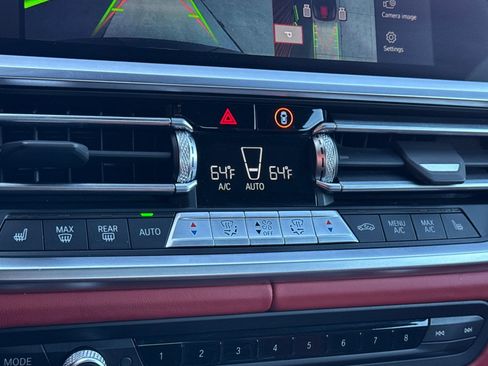 Used 2022 BMW M4 xDrive Competition image 24