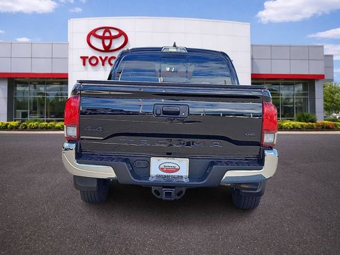 Used 2023 Toyota Tacoma SR5 w/ SX Package AWD/4WD image 6