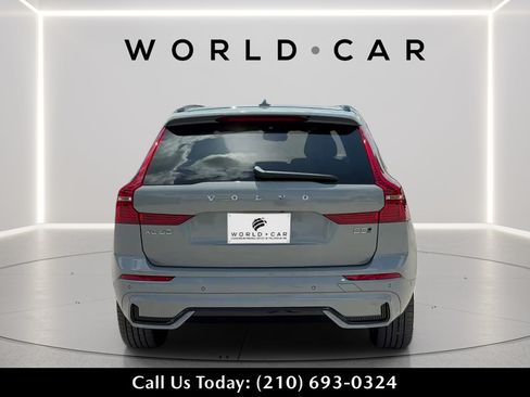 Used 2024 Volvo XC60 B5 Ultimate AWD/4WD image 6