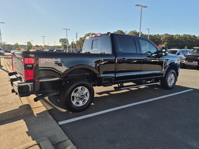 Certified 2026 Ford F250 XLT w/ 360-Degree Camera Package AWD/4WD image 4