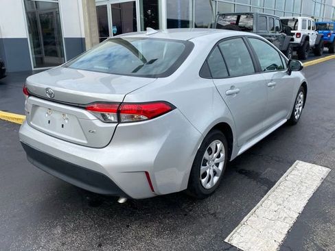 Used 2024 Toyota Corolla LE FWD image 9