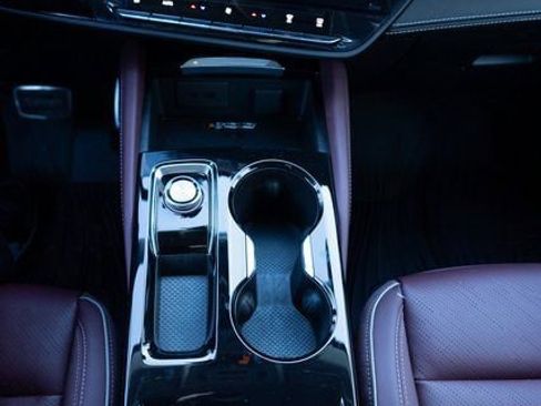 New 2026 Buick Envision Sport Touring image 24