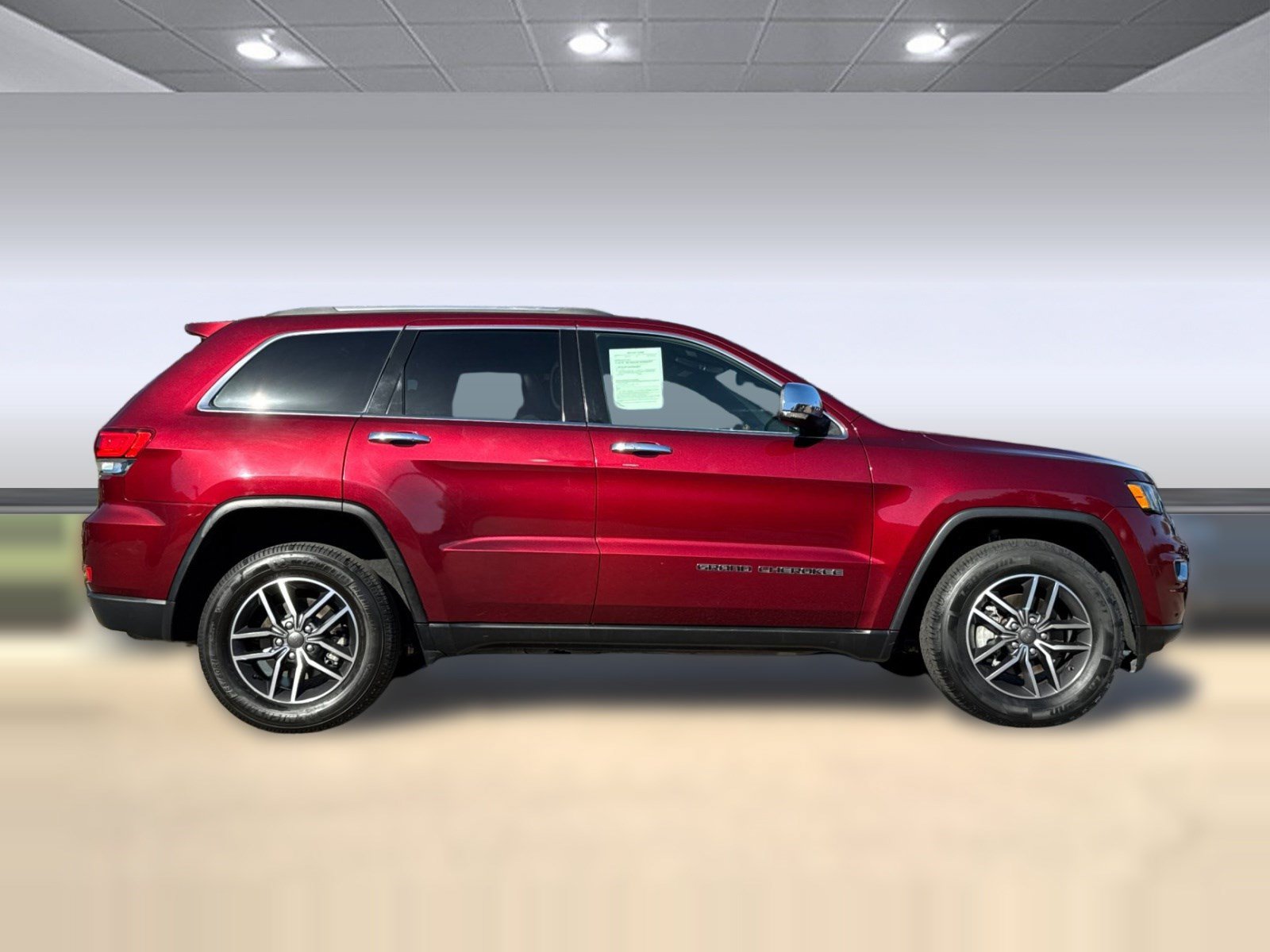 Used 2020 Jeep Grand Cherokee Limited AWD/4WD image 8