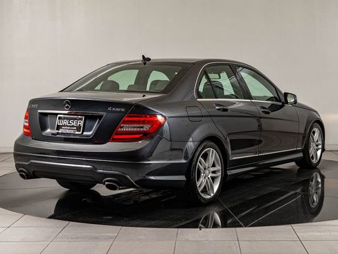 Used 2013 Mercedes-Benz C 300 4MATIC Sedan image 5