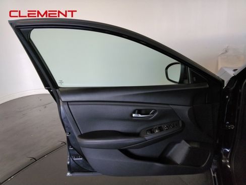 Used 2024 Nissan Sentra SV image 23