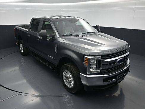 Used 2019 Ford F250 XL w/ STX Appearance Package AWD/4WD image 30