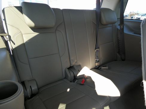 Used 2020 GMC Yukon SLT w/ Open Road Package image 18