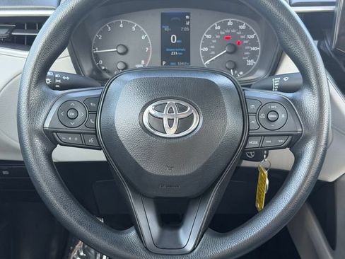 Certified 2025 Toyota Corolla Cross L AWD/4WD image 27