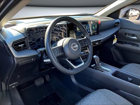 New 2026 Nissan Kicks SV FWD image 7