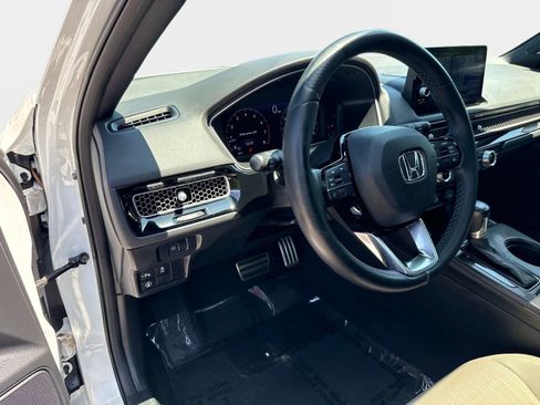 Used 2022 Honda Civic Sport Touring image 18