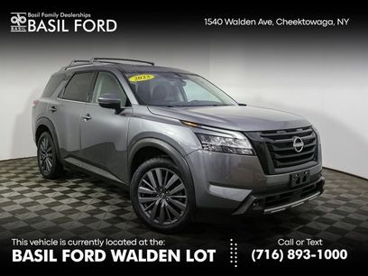 Used 2023 Nissan Pathfinder SL w/ SL Premium Package