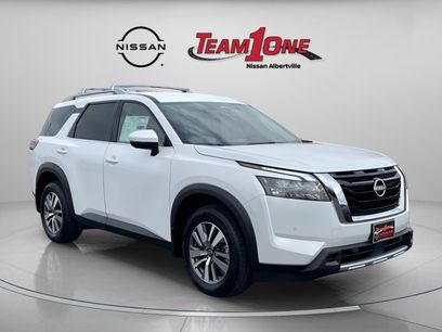 New 2025 Nissan Pathfinder SL