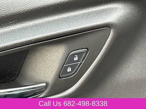 Used 2025 Chevrolet Trax RS w/ Driver Confidence Package FWD image 20