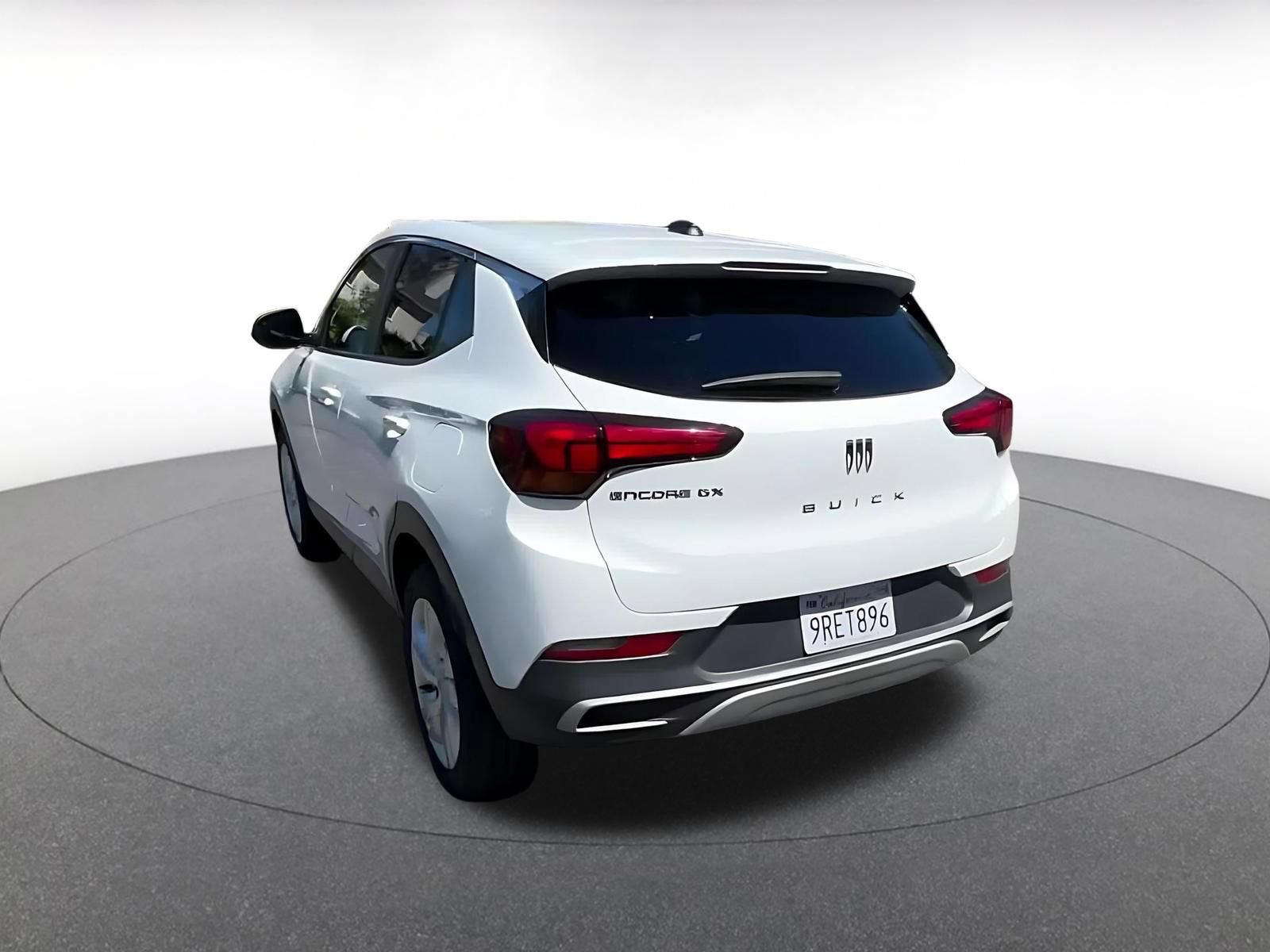 Used 2025 Buick Encore GX Preferred FWD image 10