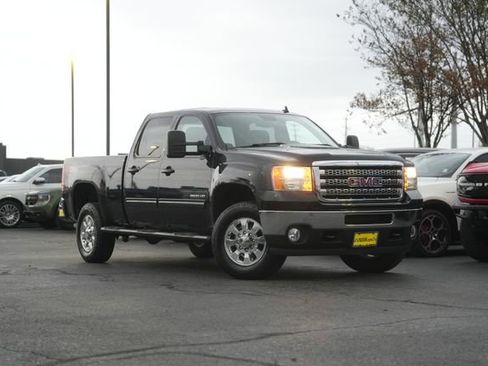 Used 2014 GMC Sierra 2500 SLE w/ SLE Preferred Package image 2