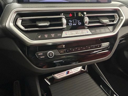 Used 2024 BMW X3 M40i AWD/4WD image 19