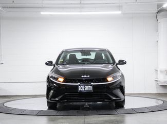 Used 2023 Kia Forte LXS FWD video 2