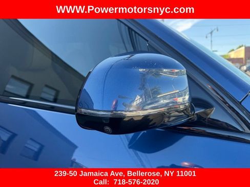 Used 2021 BMW X7 xDrive40i w/ M Sport Package AWD/4WD image 11