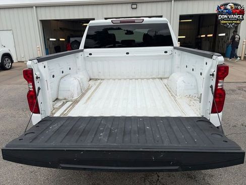Used 2023 Chevrolet Silverado 1500 LT AWD/4WD image 22