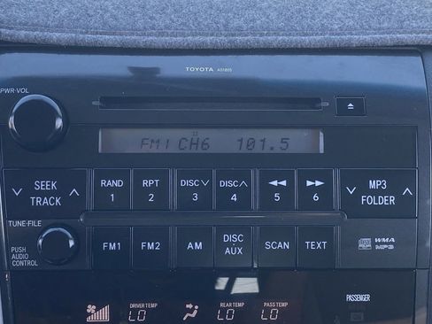 Used 2008 Toyota Sequoia SR5 RWD image 25