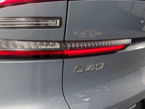 Used 2023 Volvo C40 P8 Recharge Ultimate w/ Protection Package Premier image 12
