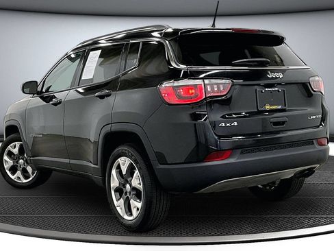 Used 2019 Jeep Compass Limited AWD/4WD image 4