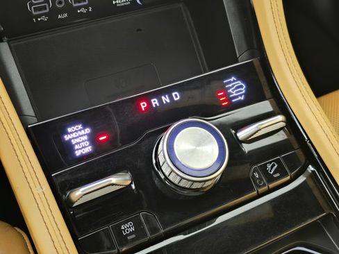 Used 2023 Jeep Grand Cherokee L Summit AWD/4WD image 36