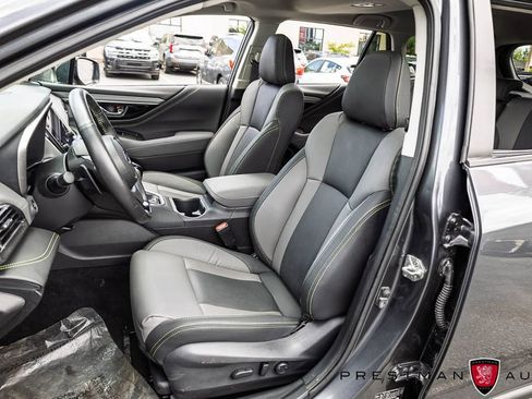 Used 2025 Subaru Outback Onyx Edition AWD/4WD image 21