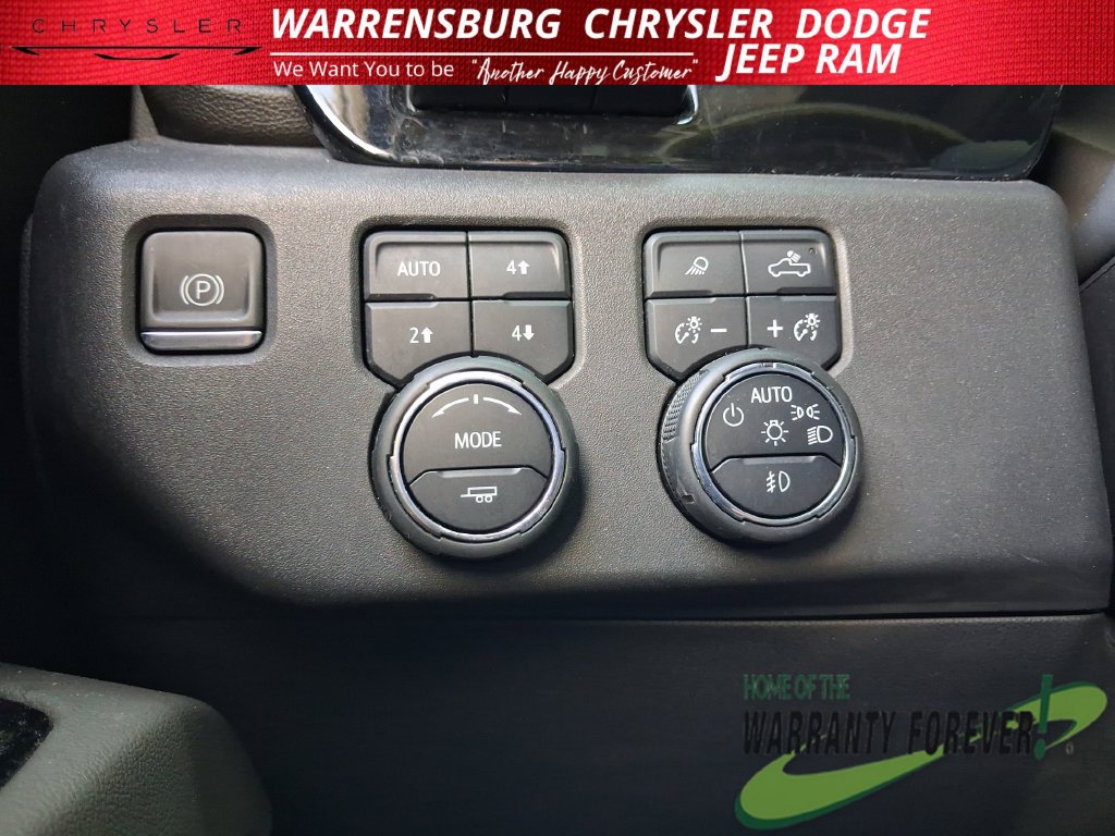 Used 2023 Chevrolet Silverado 1500 ZR2 w/ Technology Package AWD/4WD image 31