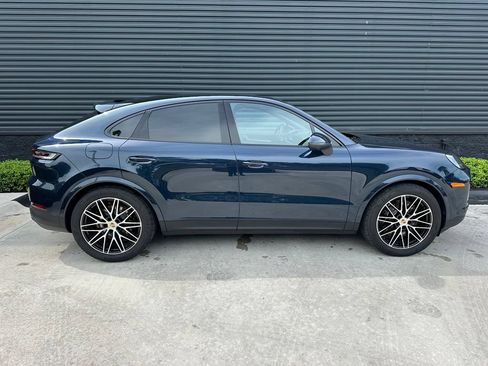 Certified 2026 Porsche Cayenne S AWD/4WD image 11