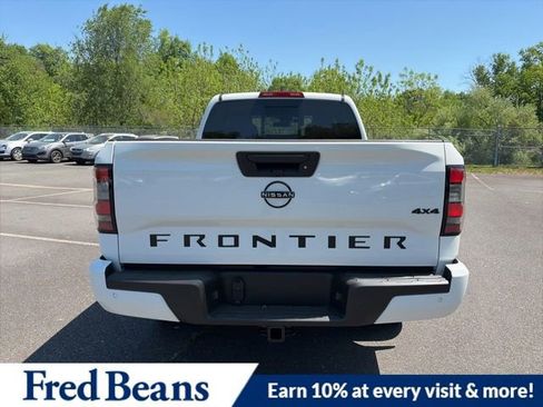 New 2026 Nissan Frontier SV w/ SV Convenience Package AWD/4WD image 6