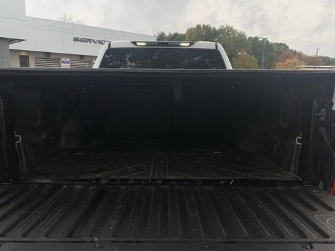 Used 2024 Toyota Tundra Limited image 35