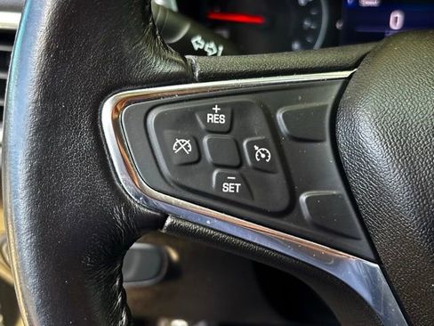 Used 2019 Chevrolet Equinox LT AWD/4WD image 18