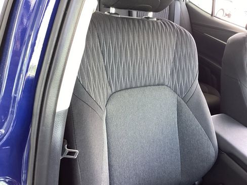 Used 2025 Toyota Camry LE image 18