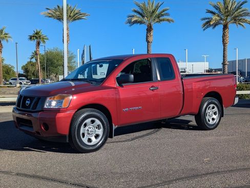 Used 2015 Nissan Titan S image 28
