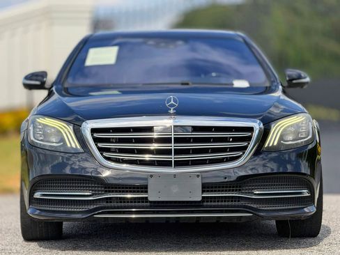 Used 2020 Mercedes-Benz S 450 Sedan image 3