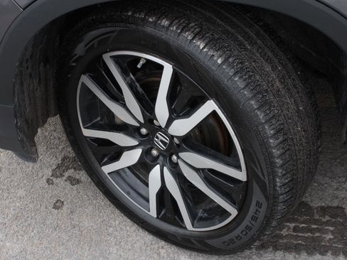 Used 2021 Honda Pilot Touring image 19