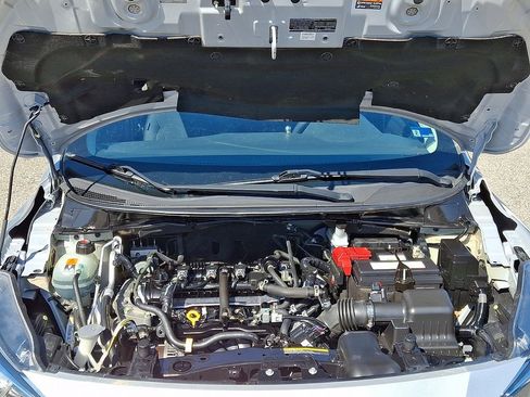 Used 2020 Nissan Versa S image 28