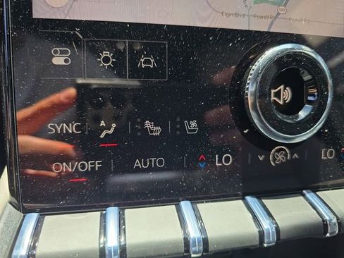 New 2026 GMC Terrain Elevation w/ Elevation Premium Package FWD image 21
