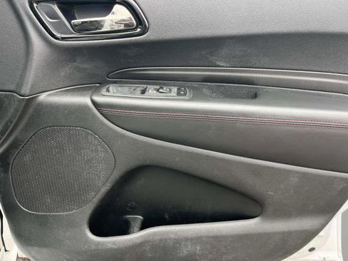 Used 2023 Dodge Durango GT image 25