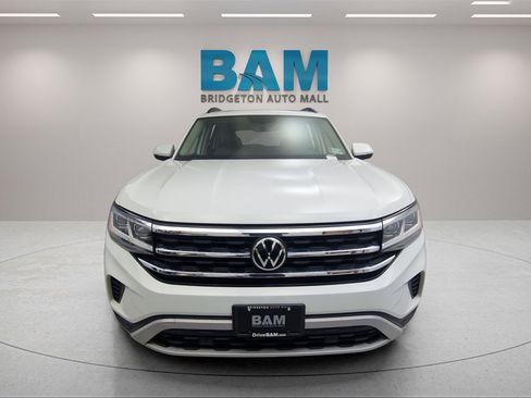 Used 2021 Volkswagen Atlas SE w/ Panoramic Sunroof Package image 34