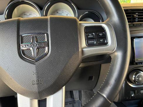 Used 2012 Dodge Challenger SXT Plus RWD image 22