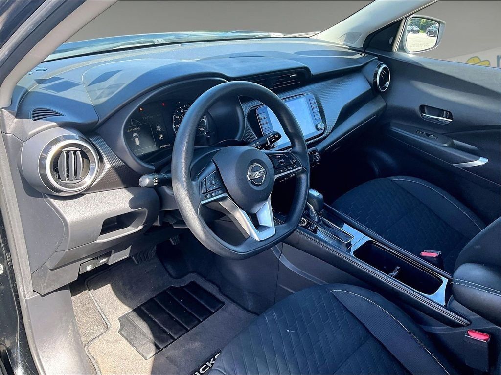 Used 2021 Nissan Kicks SV FWD image 8