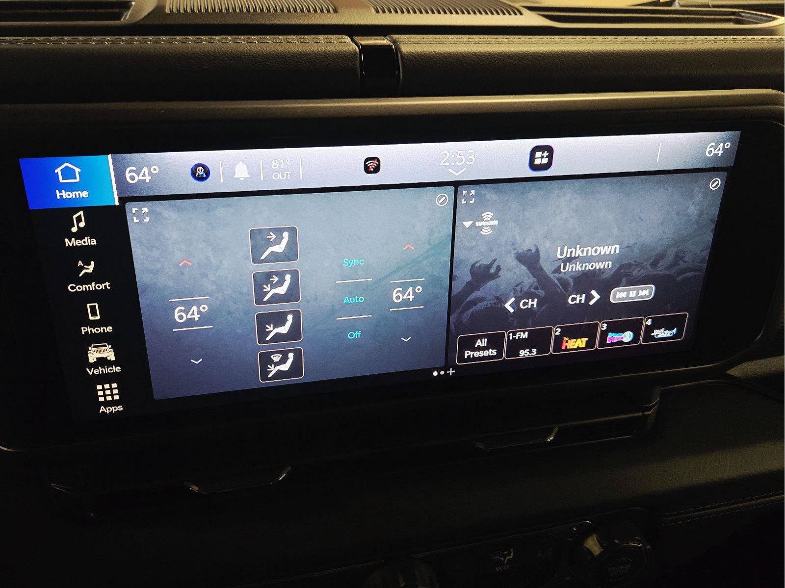 Used 2026 Jeep Wrangler Unlimited Rubicon AWD/4WD image 21