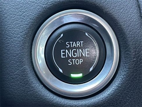 Used 2024 Chevrolet Suburban RST w/ Luxury Package image 23