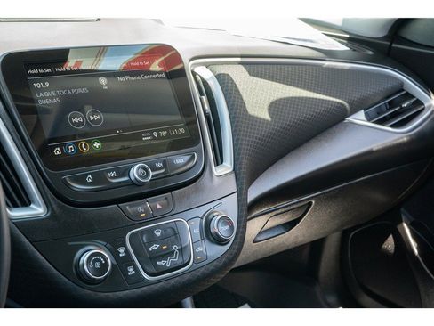 Used 2025 Chevrolet Malibu RS w/ LPO, Floor Liner Package FWD image 25