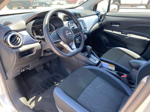 Used 2024 Nissan Versa SV FWD image 6