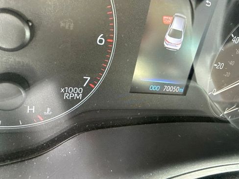 Used 2024 Toyota Corolla LE FWD image 6