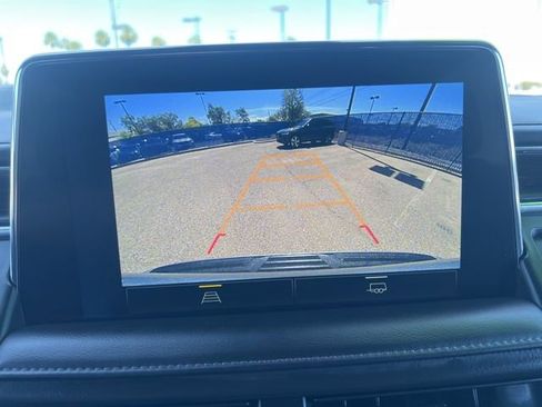 Used 2024 Chevrolet Tahoe LT image 16