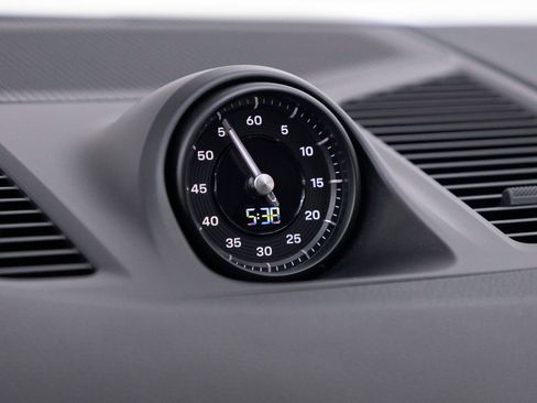 Certified 2026 Porsche Cayenne S AWD/4WD image 16